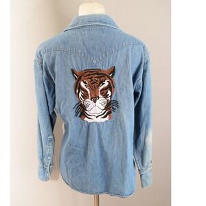 Ranchcraft Denim Western Shirt Womens Medium Tiger Embroidered Pearl Snap